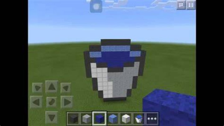 How to build a bucket in minecraft