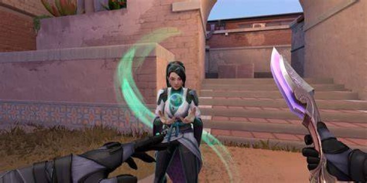 How to heal in valorant