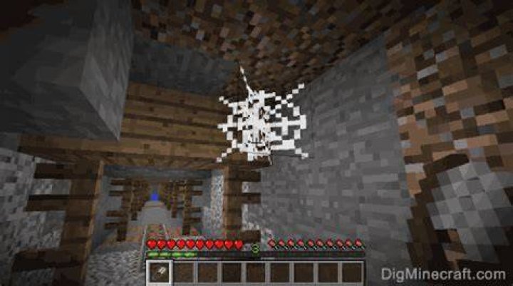 How to make a cobweb in minecraft