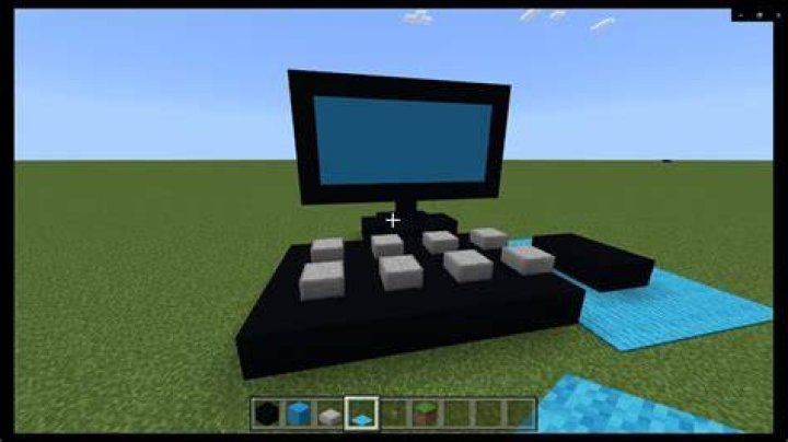 How to make a computer in minecraft