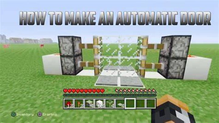 How to make automatic doors in minecraft