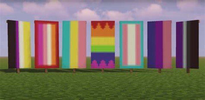 How to make pride flags in minecraft