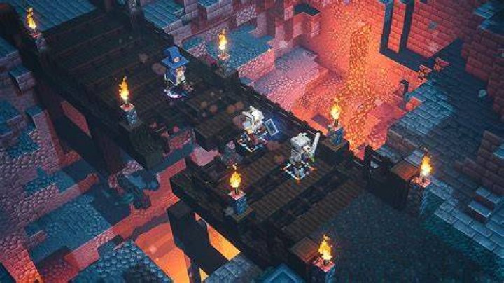 How to play online minecraft dungeons