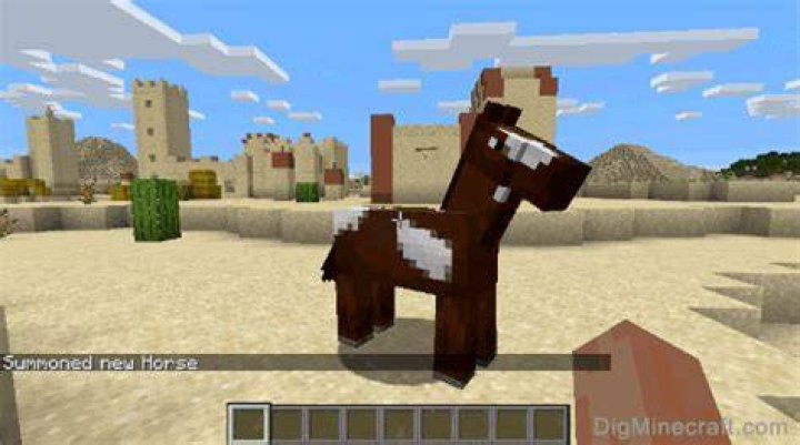 How to summon horse in minecraft