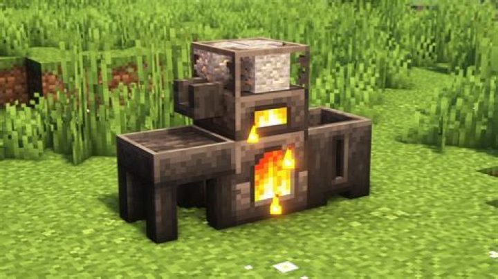 How to use a smeltery in minecraft
