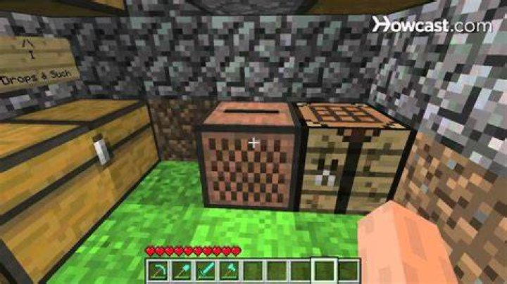 How to use jukebox in minecraft