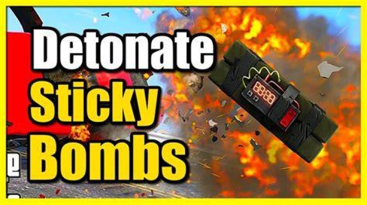 How to use sticky bombs in gta 5