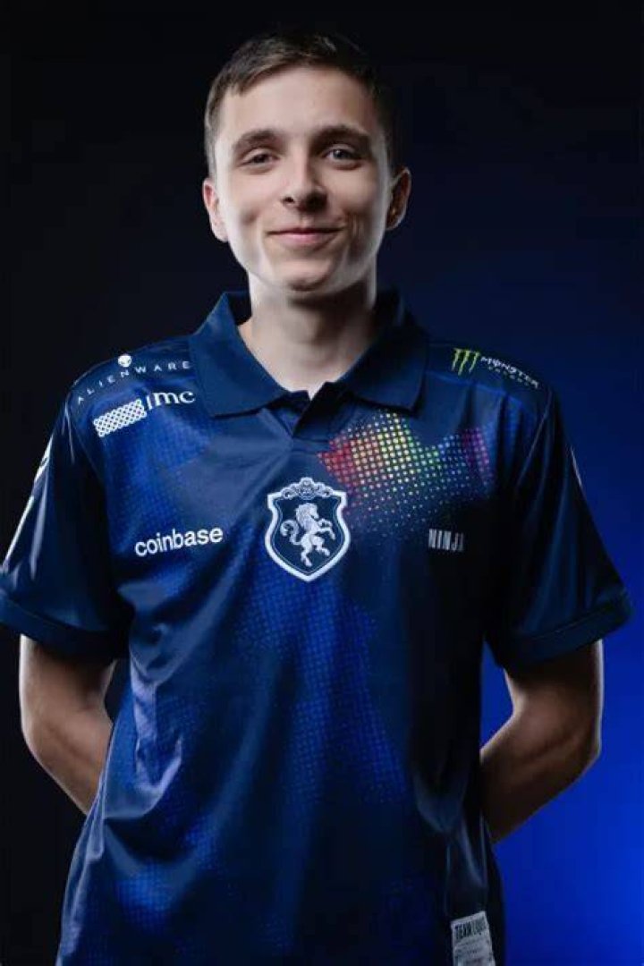 What valorant team is ninja on
